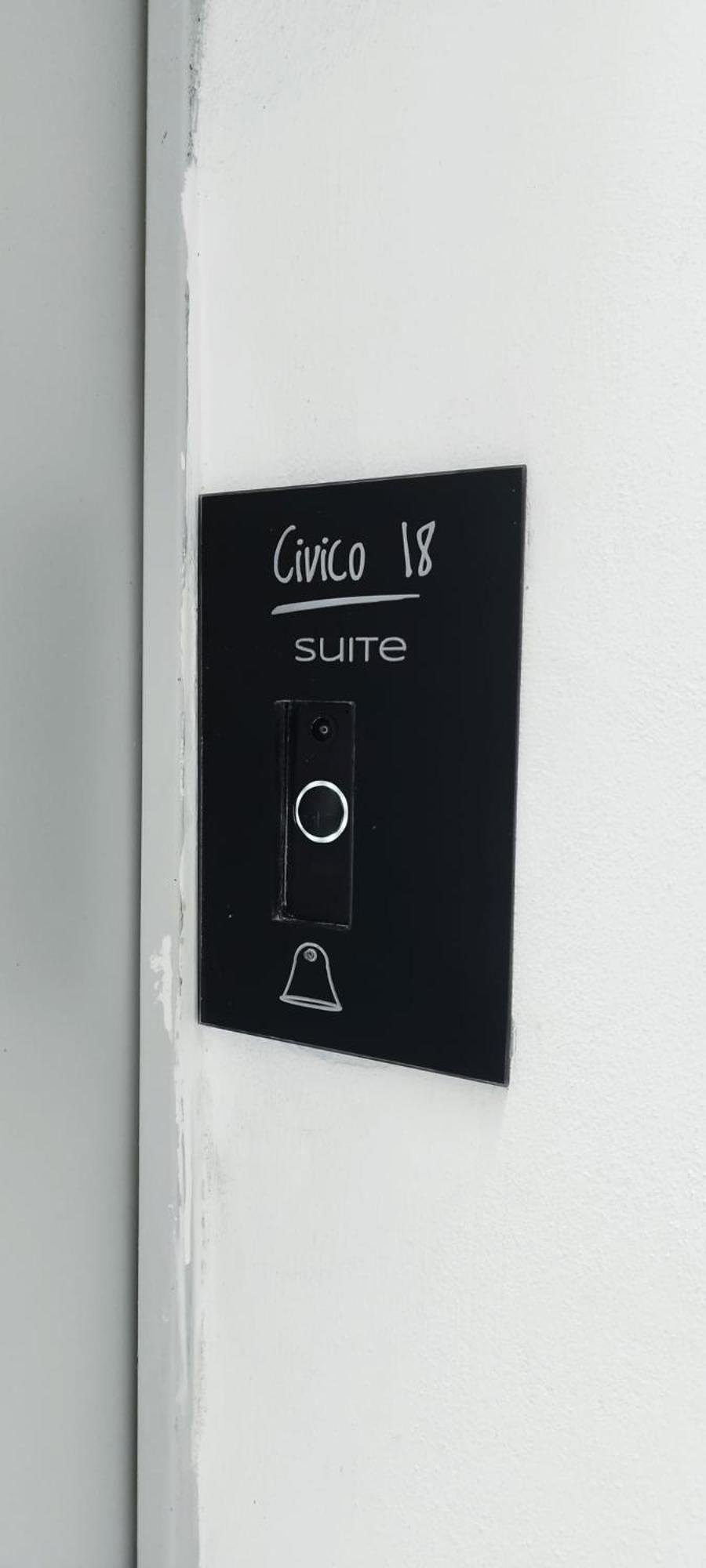 Civico 18 Suite نابولي المظهر الخارجي الصورة